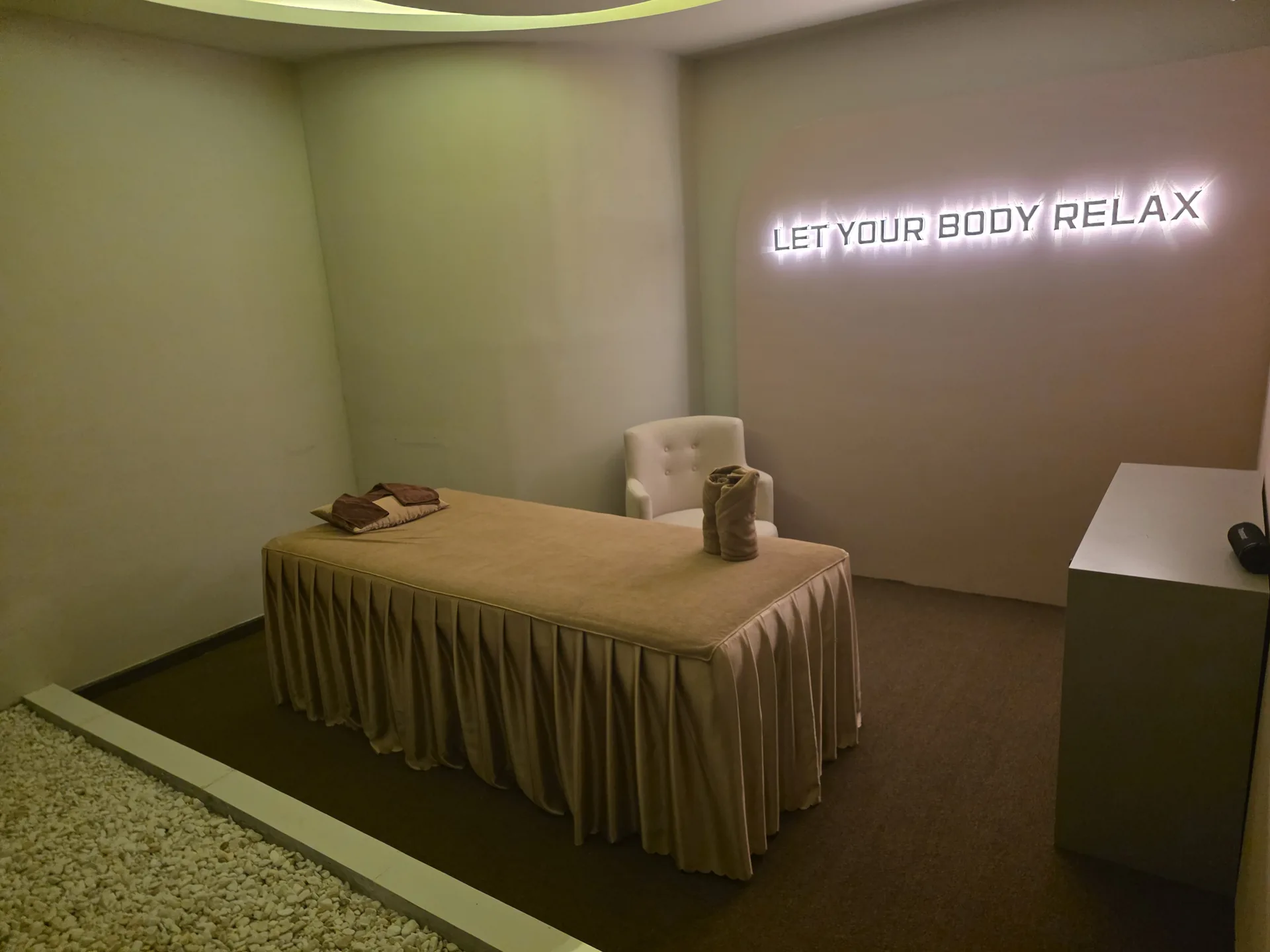 수사우나 다낭점 프라이빗 룸 마사지 베드 Su Sauna Da Nang private room